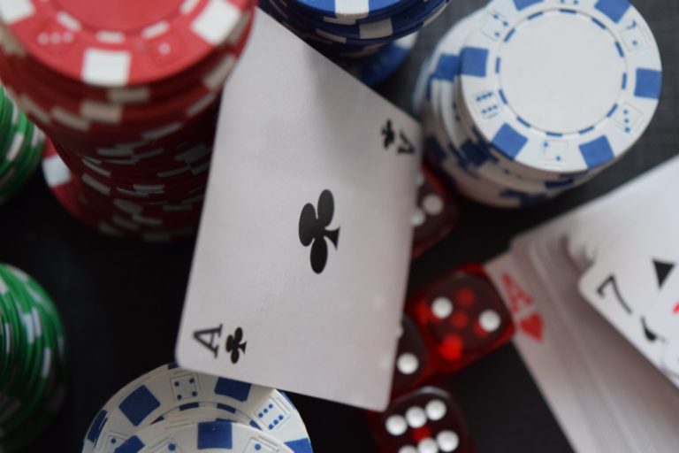 An Expat’s Guide to Pot Limit Omaha Poker